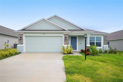 6082 Eagle Pointe Drive, House other with 4 bedrooms, 2 bathrooms and null parking in Lakeland FL | Image 1