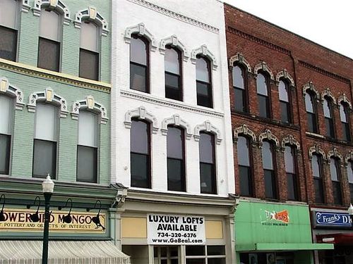 apt-3j-208 W Michigan Ave, Ypsilanti, MI, 48197-5562 | Card Image