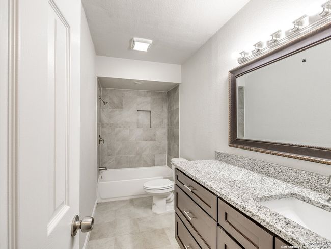 APT-802 - 100 Lorenz Rd, Condo with 3 bedrooms, 3 bathrooms and null parking in San Antonio TX | Image 26