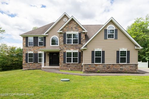 129 Doria Dr, Blakeslee, PA, 18610-7711 | Card Image