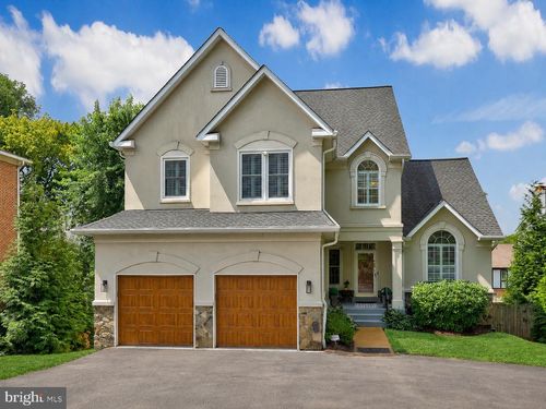 6732 Churchill Rd, MCLEAN, VA, 22101-2819 | Card Image