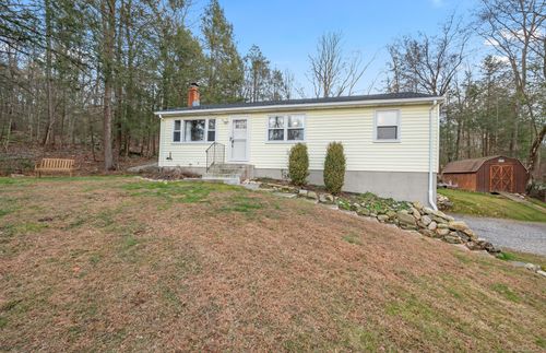 107 Peck Rd, Winsted, CT, 06098-2913 | Card Image
