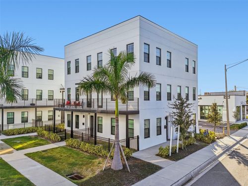 2724 5th Ave S, ST PETERSBURG, FL, 33712-1551 | Card Image