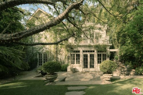 9555 Lime Orchard Rd, Beverly Hills, CA, 90210-1315 | Card Image