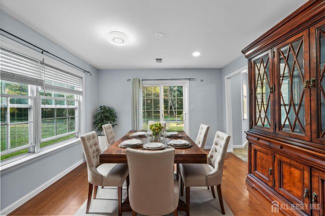 215 Nebula Rd, Townhouse with 3 bedrooms, 4 bathrooms and null parking in Piscataway NJ | Image 29