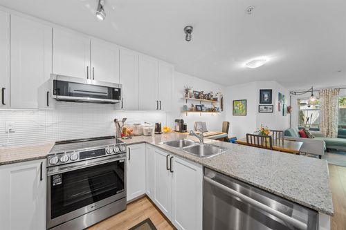 203-4833 Brentwood Dr, Burnaby, BC, V5C0C3 | Card Image