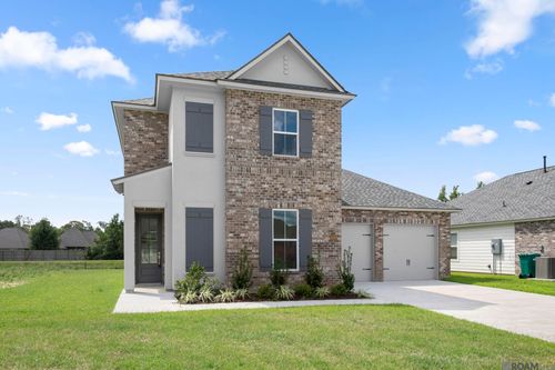 10492 Highpoint Dr, Denham Springs, LA, 70706-4502 | Card Image