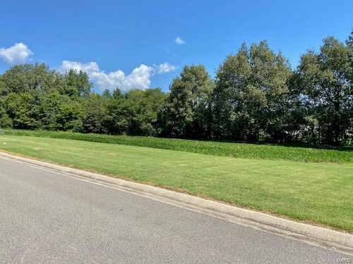 25 Brookfield Dr, Dexter, MO, 63841-8495 | Card Image