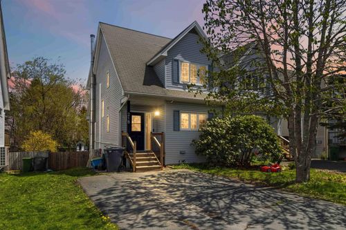 218 Greenwood Avenue, Timberlea, NS, B3T1H8 | Card Image