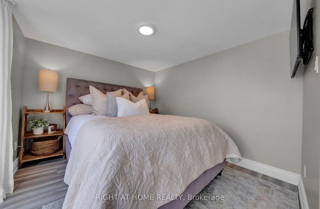 158 Stacey Ave, House other with 3 bedrooms, 2 bathrooms and 2 parking in Oshawa ON | Image 18
