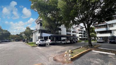 G-202 - 8215 Sw 152nd Ave, Condo with 2 bedrooms, 1 bathrooms and null parking in Miami FL | Image 3