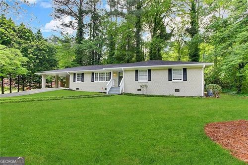 3086 Meadow Lark Ln, East Point, GA, 30344-4038 | Card Image