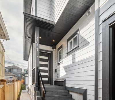 4857 Lanark St, Home with 3 bedrooms, 4 bathrooms and 1 parking in Vancouver BC | Image 1