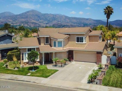 1041 Meadowlark Dr, Fillmore, CA, 93015 | Card Image