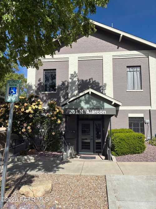 201 N Alarcon St, Prescott, AZ, 86301-3100 | Card Image