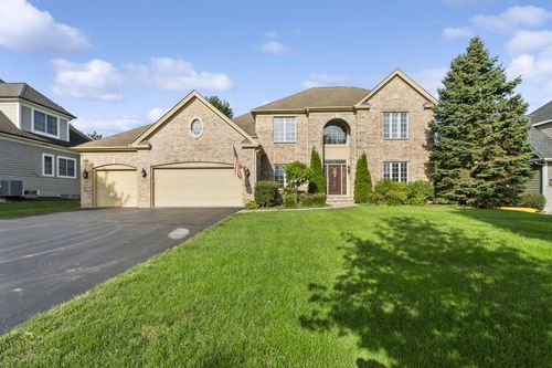 920 Lyons Ridge Dr, Cary, IL, 60013-2392 | Card Image