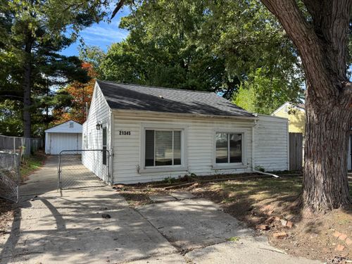 21345 Inkster Rd, Farmington Hills, MI, 48336-6209 | Card Image