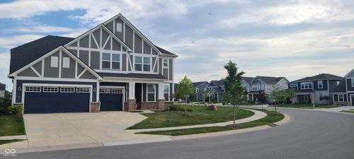 5279 Noble Crossing Pkwy W, Noblesville, IN, 46062 | Card Image