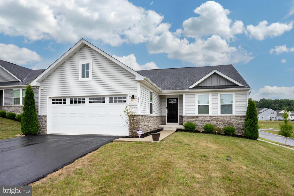 Folin St, Coatesville, PA 19320
