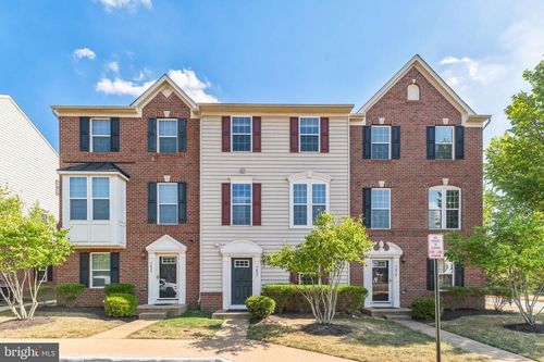 140-7037 Trek Way, GAINESVILLE, VA, 20155-3310 | Card Image