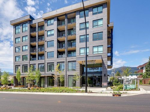 304-110 E 17th Street, North Vancouver, BC, V5V1A1 | Card Image