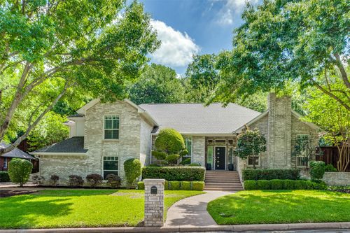 3805 Briarhaven Rd, Fort Worth, TX, 76109-3247 | Card Image