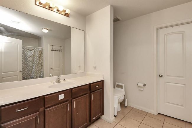 7535 Fettle Ln, House other with 3 bedrooms, 2 bathrooms and 2 parking in Conroe TX | Image 18