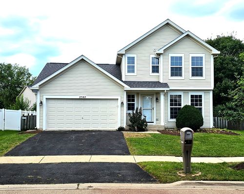 2542 Shauna Dr, Montgomery, IL, 60538-4032 | Card Image