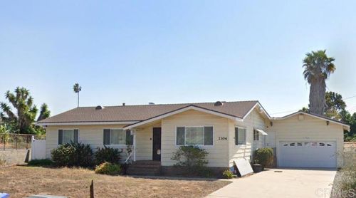 1104 Manchester St, National City, CA, 91950-4117 | Card Image