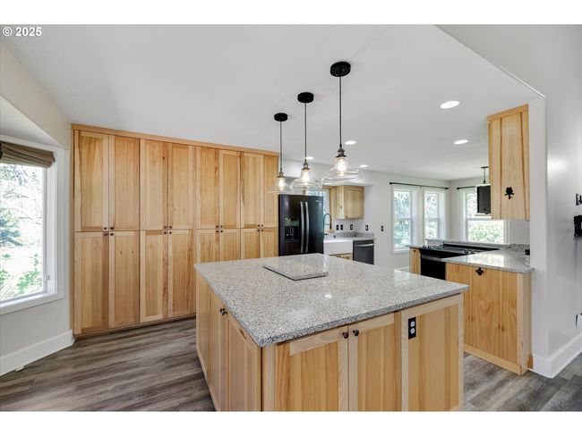 1206 Methodist Rd, House other with 3 bedrooms, 2 bathrooms and 1 parking in Hood River OR | Image 14