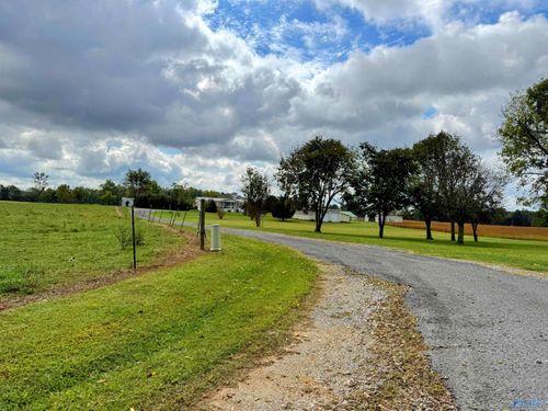 275 County Road 606, Section, AL, 35771-8642 | Card Image