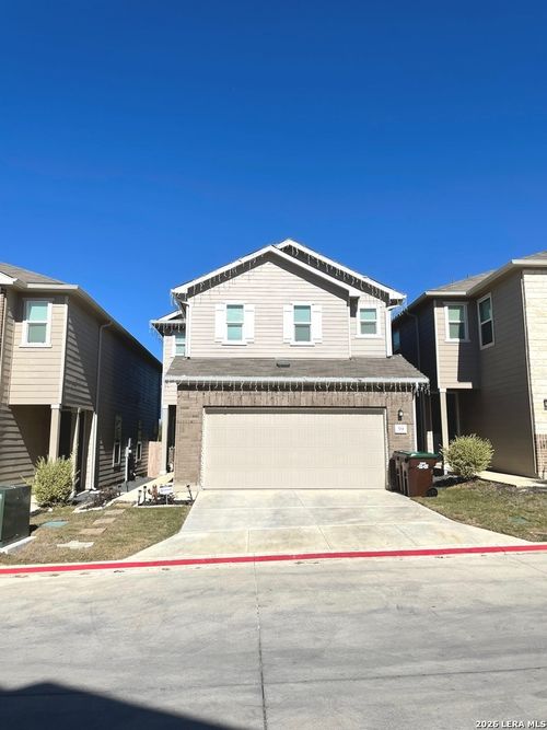 10643 W Military Dr, San Antonio, TX, 78251-1973 | Card Image