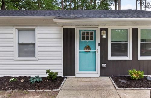 108 Clover St, Hampton, VA, 23669-1931 | Card Image