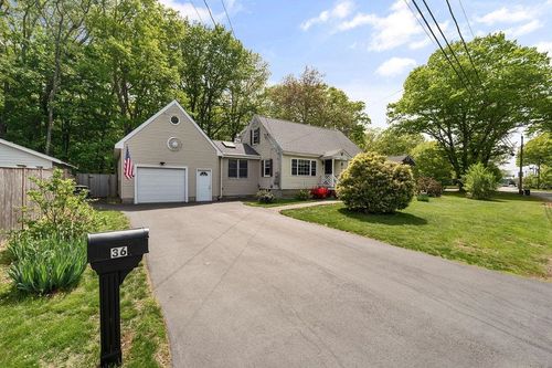 36 Wilson Rd, Portsmouth, NH, 03801-5751 | Card Image