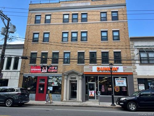 3-55 Main St, Port Washington, NY, 11050-2935 | Card Image