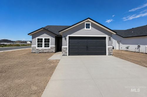 557 Sunspot Dr, Twin Falls, ID, 83301-5427 | Card Image