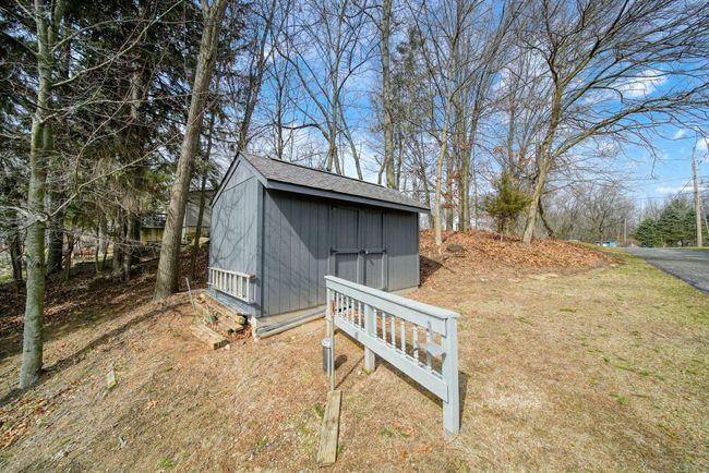 283 W Shore Dr, House other with 4 bedrooms, 4 bathrooms and null parking in Jerome MI | Image 75