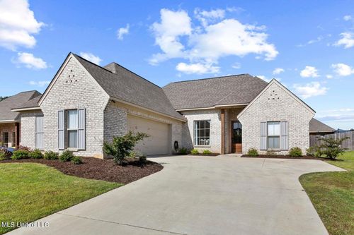 313 Buttonwood Ln, Canton, MS, 39046-6629 | Card Image