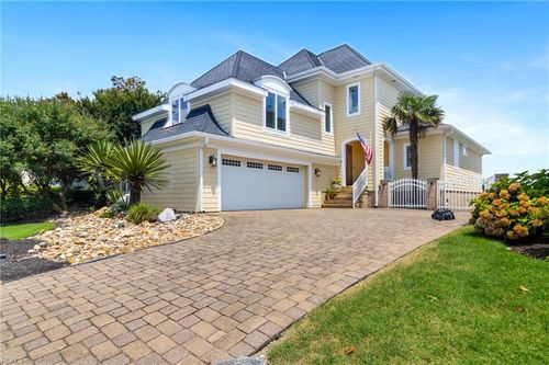 38 Bay Front Pl, Hampton, VA, 23664-1791 | Card Image