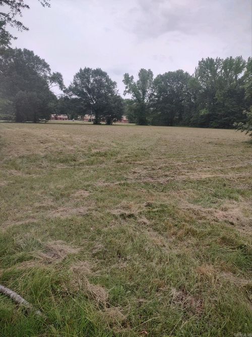 9999 W 34th Ave, Pine Bluff, AR, 71603 | Card Image