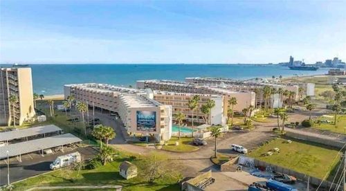 unit-2226-3938 Surfside Blvd, Corpus Christi, TX, 78402-1418 | Card Image