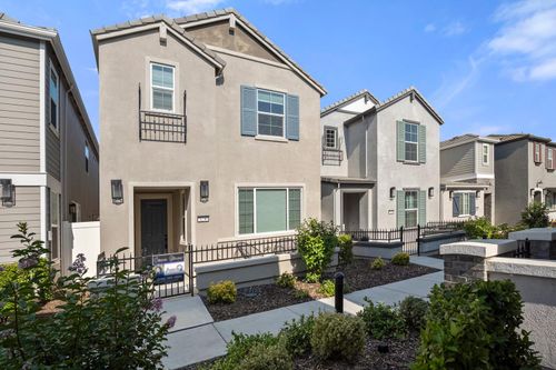 3230 Longspur Ln, West Sacramento, CA, 95691-6428 | Card Image