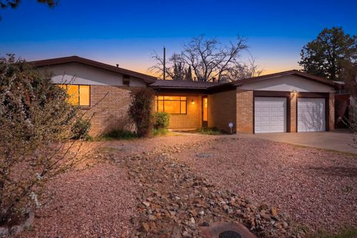 408 La Veta Drive Ne, Albuquerque, NM, 87108 | Card Image