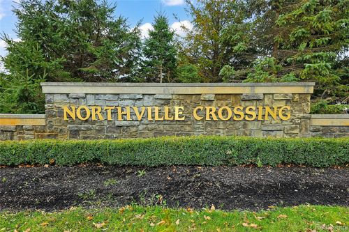 4966 Venice Cir, Northville, MI, 48167-8708 | Card Image