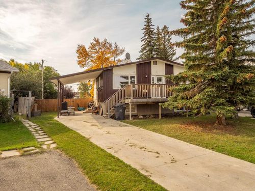 786 Isabel Cres, Pincher Creek, AB, T0K1W0 | Card Image
