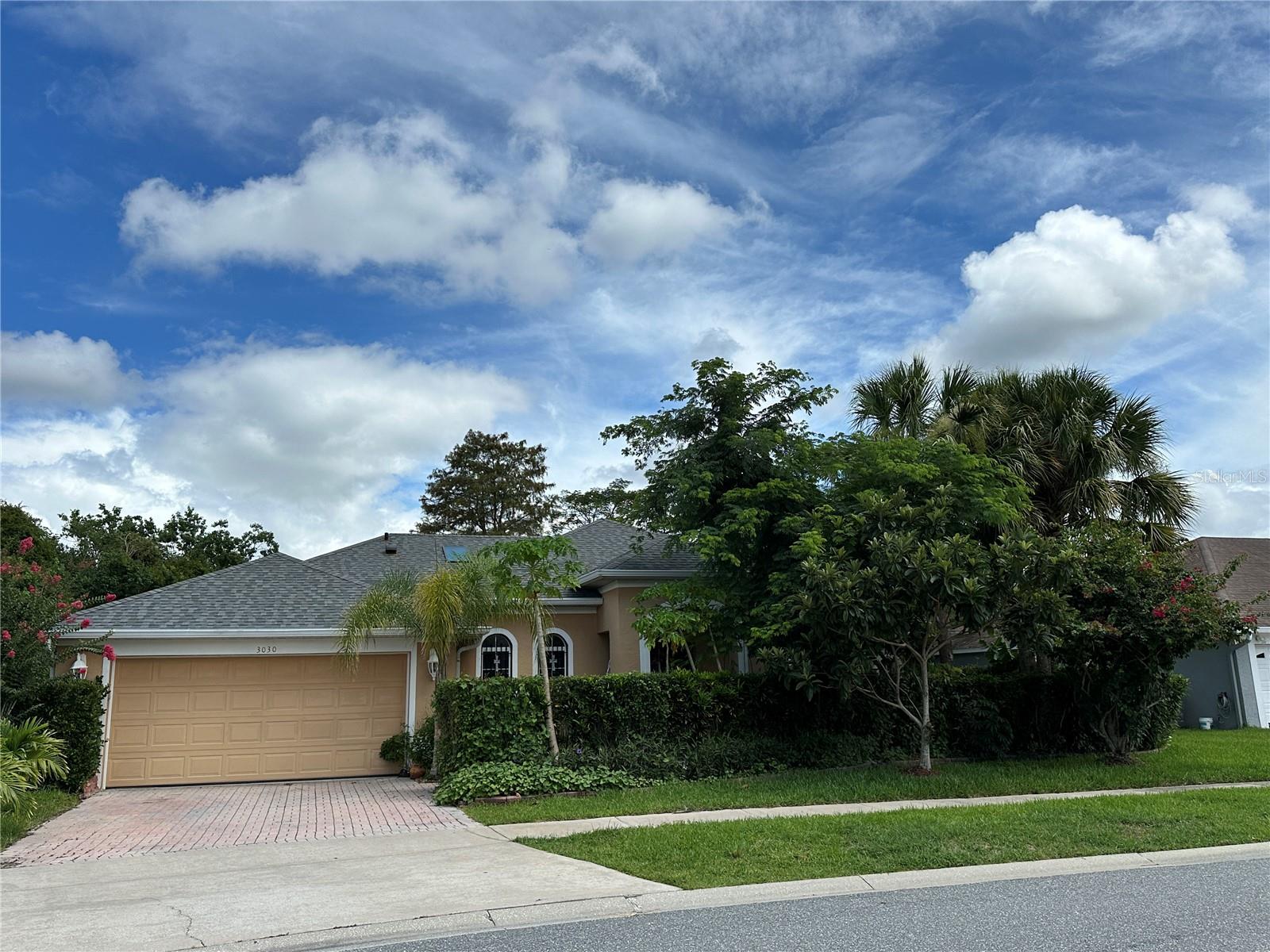 Bay Laurel Cir, Kissimmee, FL 34744