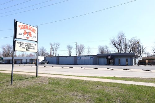 205 Annex Rd, Madrid, IA, 50156-1467 | Card Image