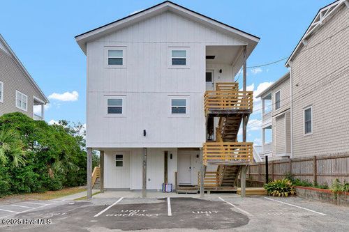 3-9 Atlanta St W, Wrightsville Beach, NC, 28480-2813 | Card Image