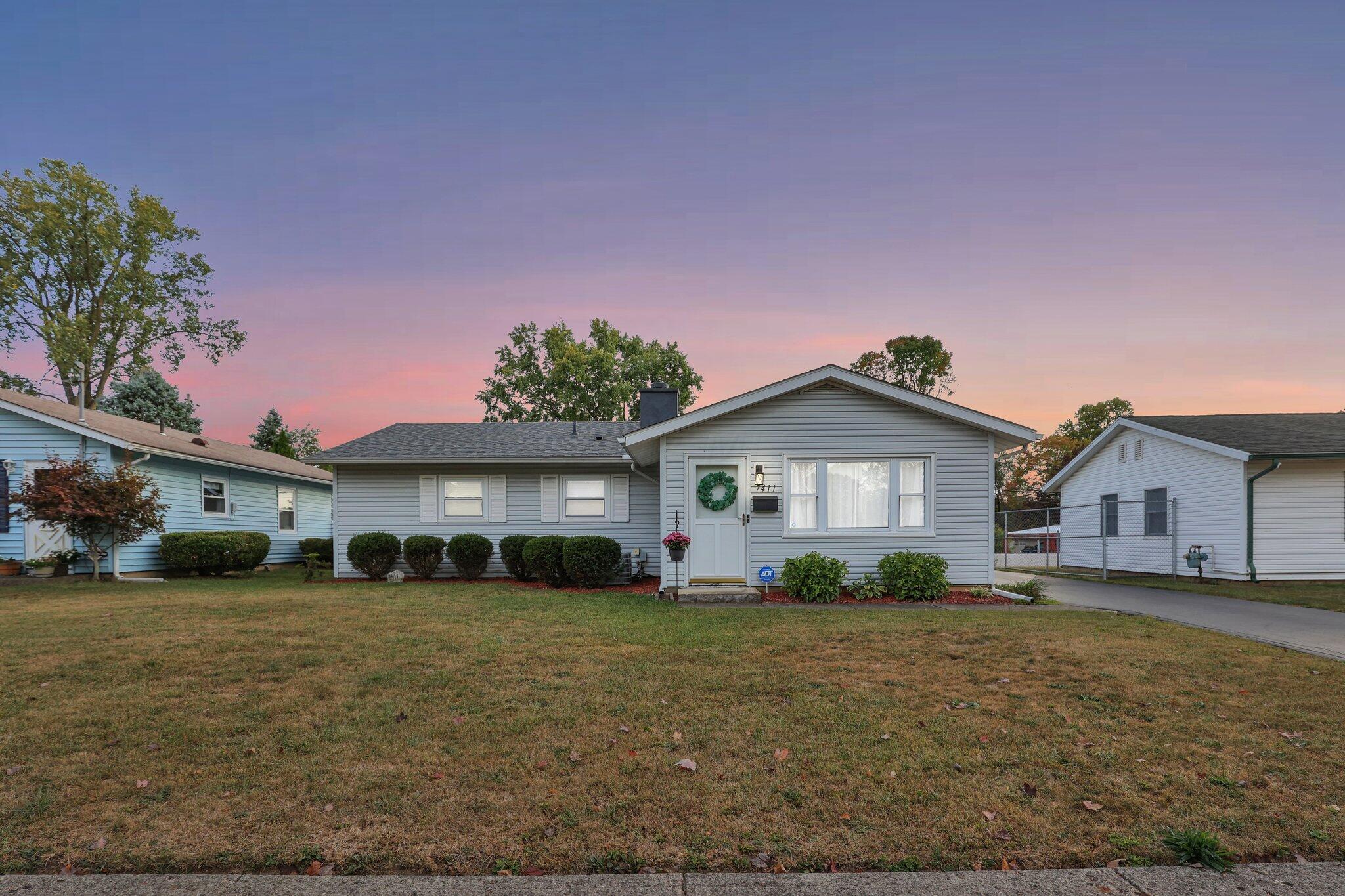 Wollam Ave, Reynoldsburg, OH 43068