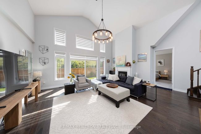 11 Howard Williams Crt, House attached with 3 bedrooms, 3 bathrooms and 2 parking in Uxbridge ON | Image 15